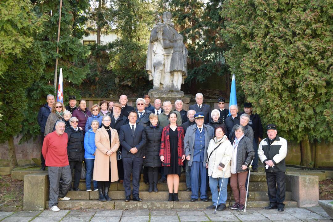 Foto: V Banskej Štiavnici si pripomenuli 79. výročie oslobodenia mesta