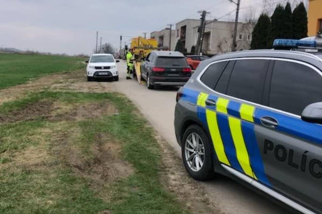 Foto: Zlodej sa vlámal do domu v Banskej Bystrici a odcudzil auto. Zadržala ho polícia