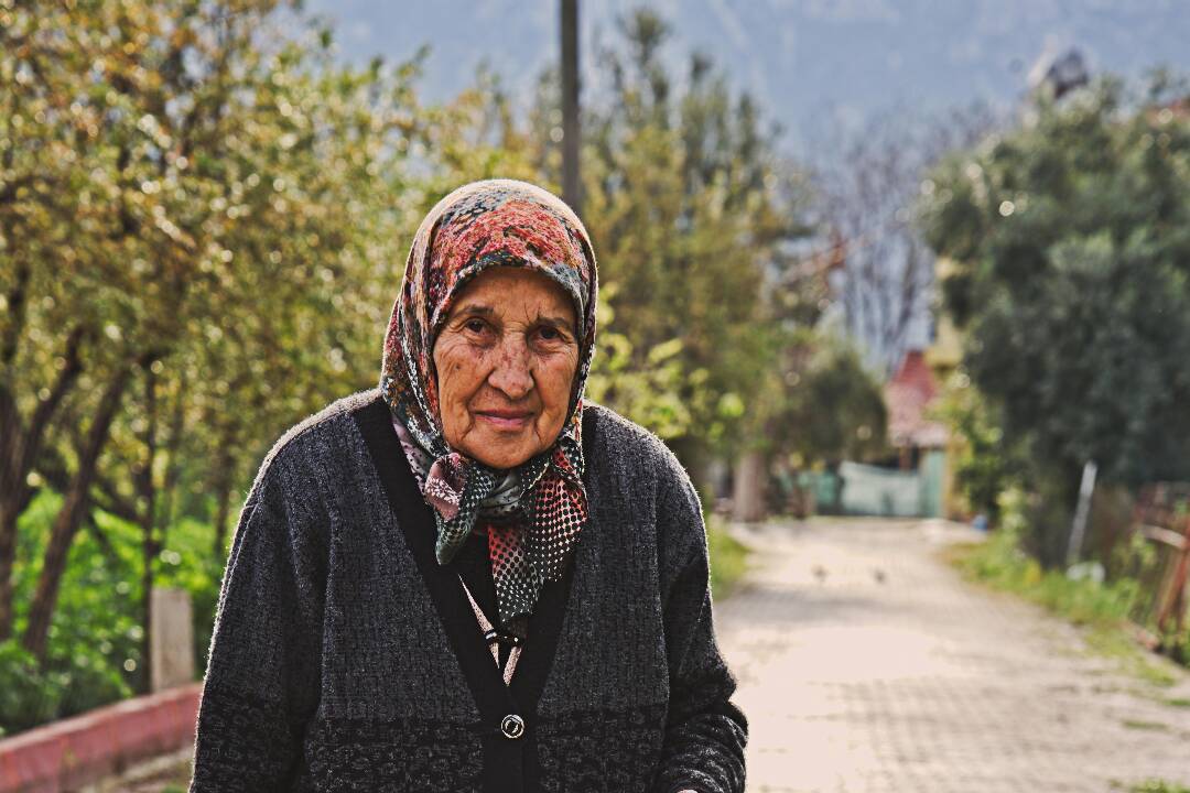 Foto: Banskobystričania, pozor. Podvodníci sa tento týždeň pokúsili okradnúť viacero seniorov