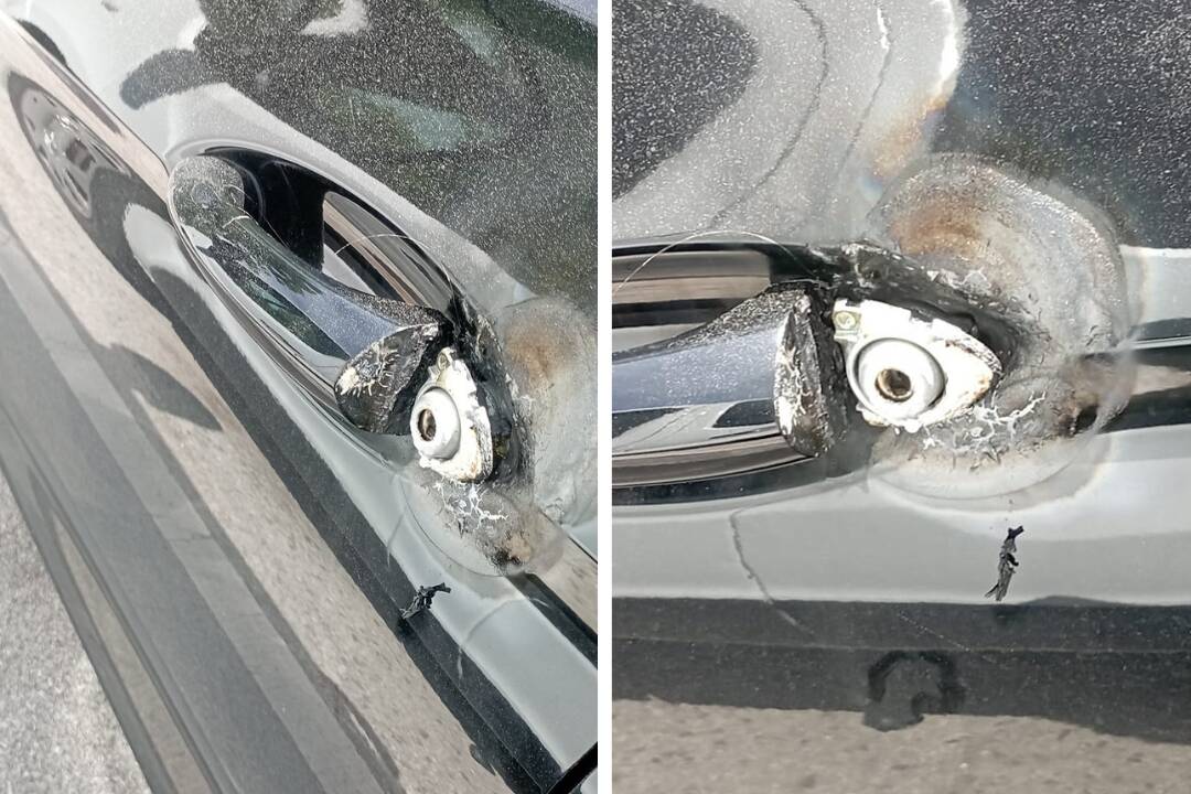 Foto: Pokus o krádež v Banskej Bystrici nevyšiel. Ostalo po nej poškodené auto