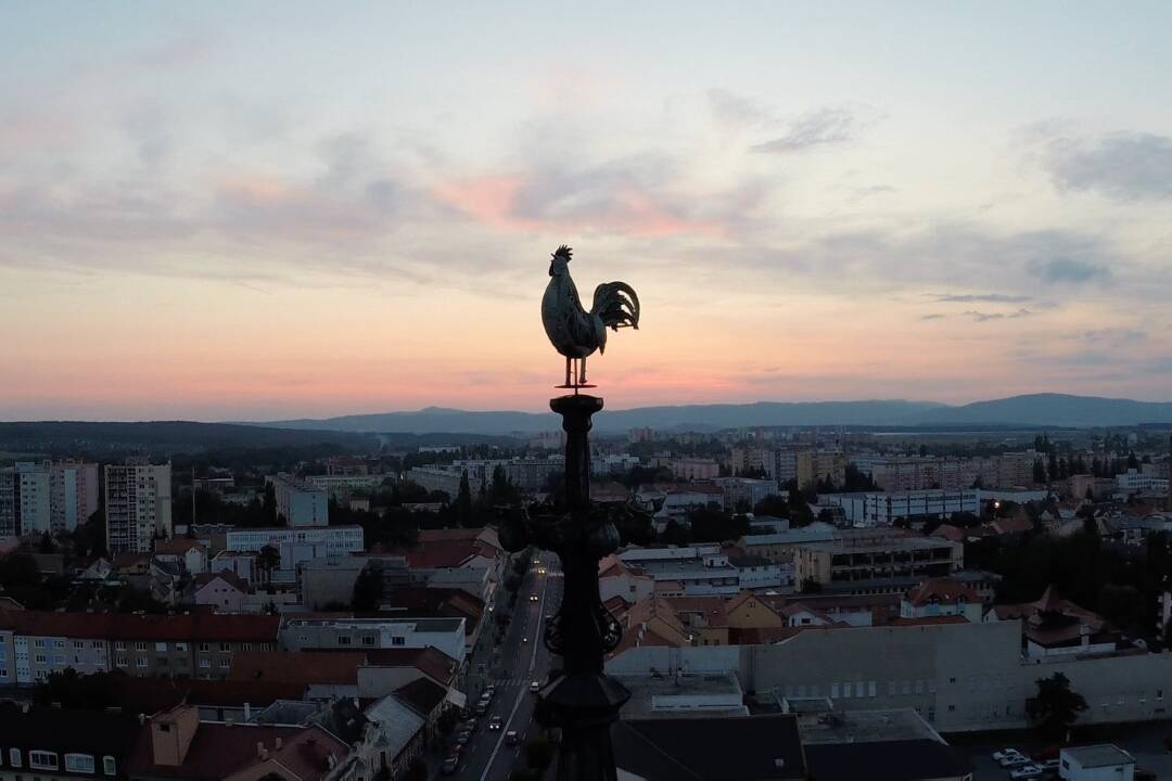 Foto: Lučenec chystá ďalšiu etapu rekonštrukcie Predstaničného námestia. Vznikne aj nové parkovisko