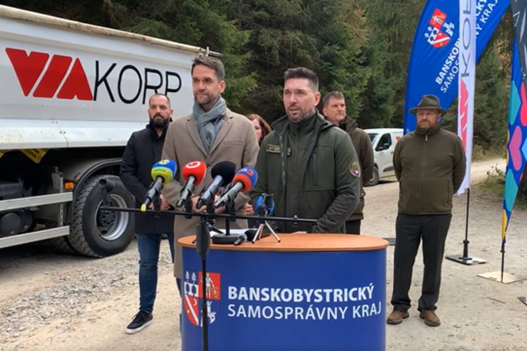 Foto: VIDEO: Začala výstavba cesty na Kráľovu hoľu. Bude to najvyššie položená cyklotrasa nielen na Slovensku