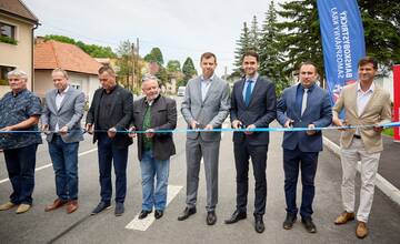 Dobré správy pre motoristov: Otvorili zrekonštruovanú cestu z Banskej Bystrice do obce Sebedín-Bečov