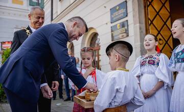 FOTO: Takto vyzerala návšteva Petra Pellegriniho v Banskej Bystrici. O čom sa rozprával s primátorom?