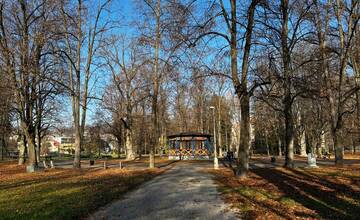 FOTO: Mestský park v Banskej Bystrici prejde zmenami. Na čo sa môžu obyvatelia tešiť?