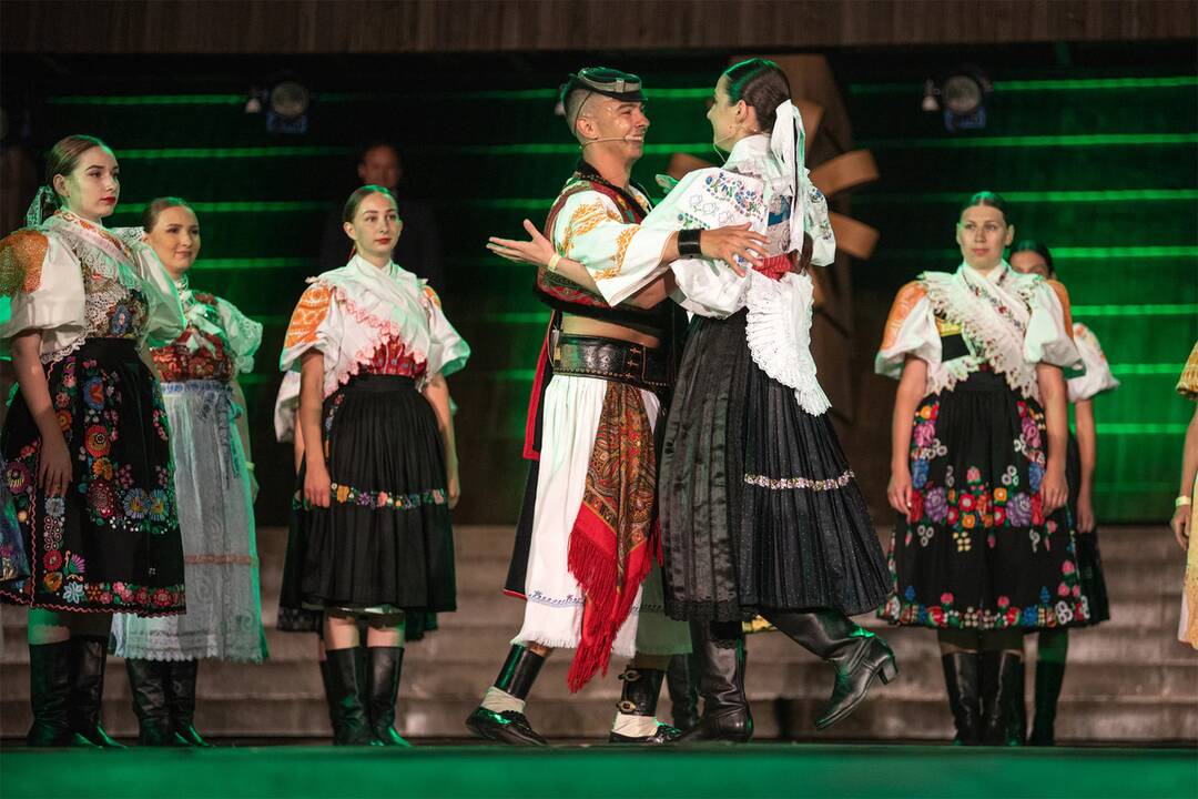 FOTO: Minulé ročníky Folklórnych slávností pod Poľanou , foto 11