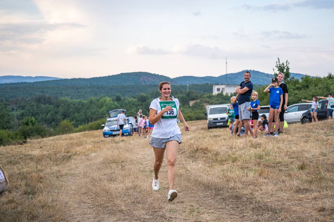 FOTO: 21. ročník Beh SNP do vrchu na Šibeničný vrch, foto 28