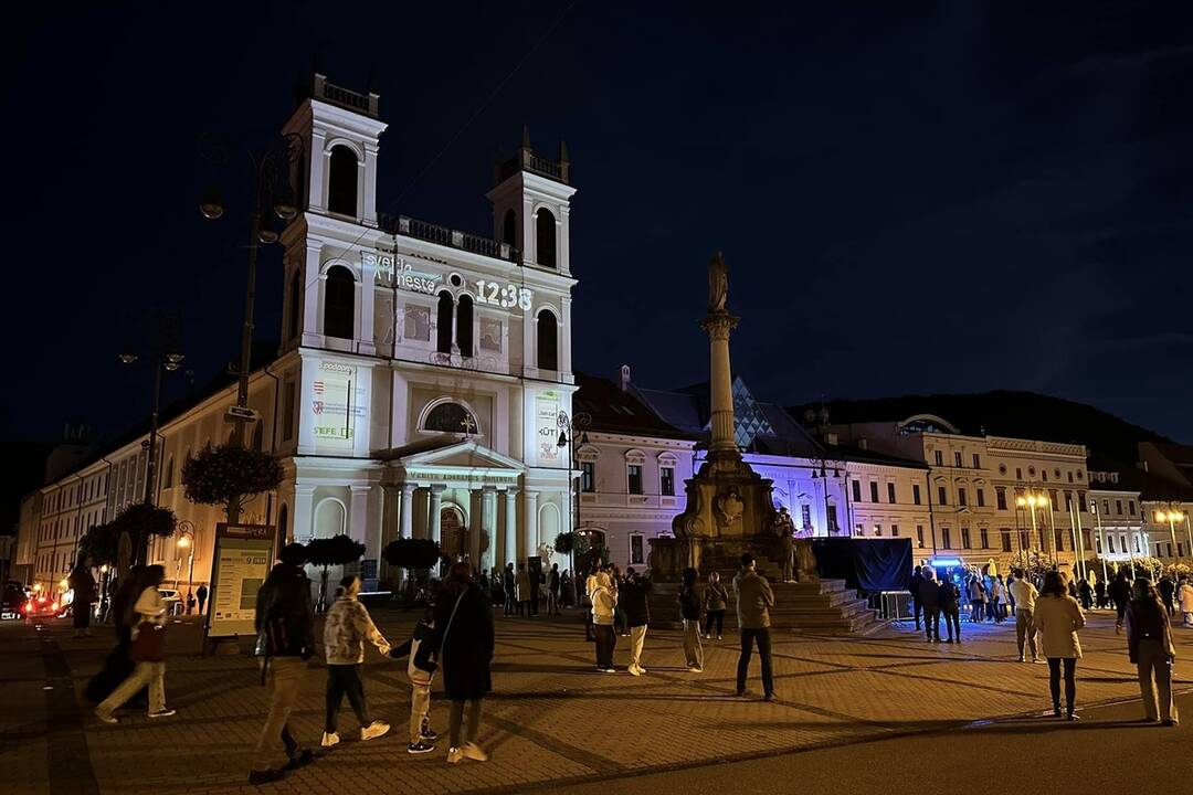 FOTO: Svetlo v meste - Akcia v Banskej Bystrici, foto 12