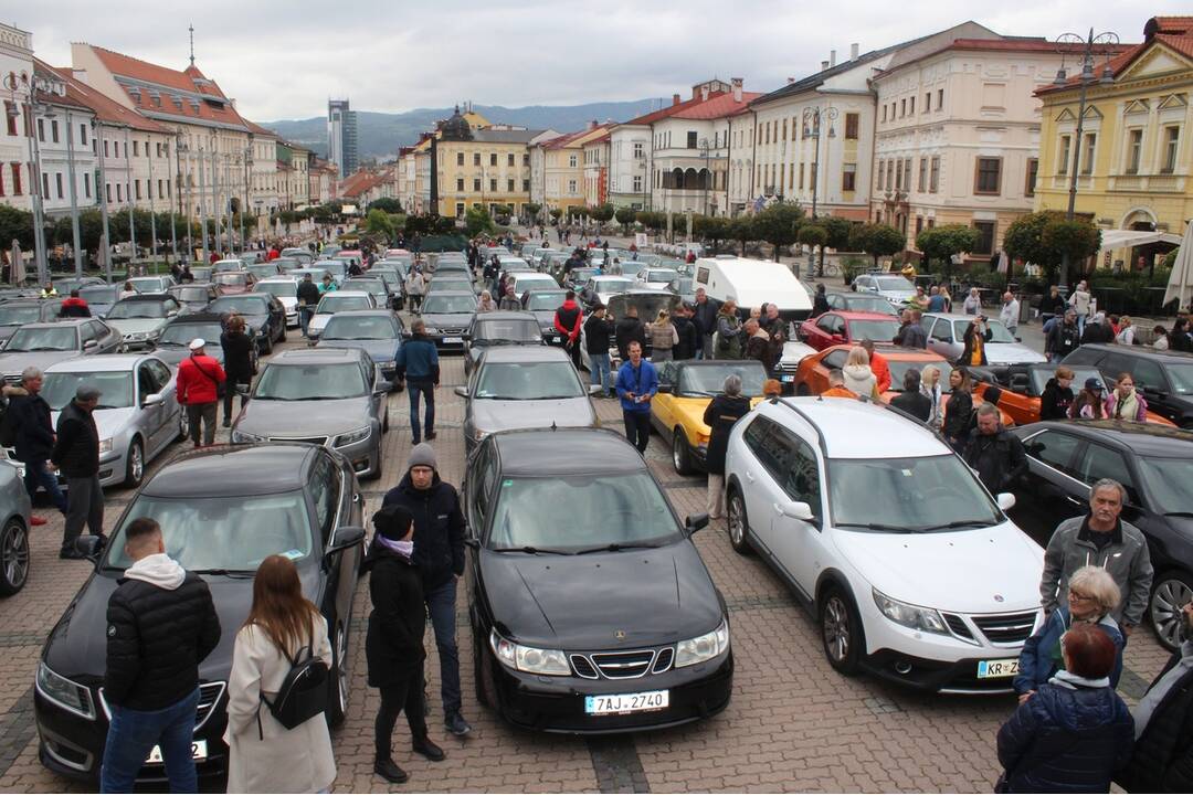 FOTO: Podujatie prilákalo množstvo zvedavých milovníkov áut, foto 5