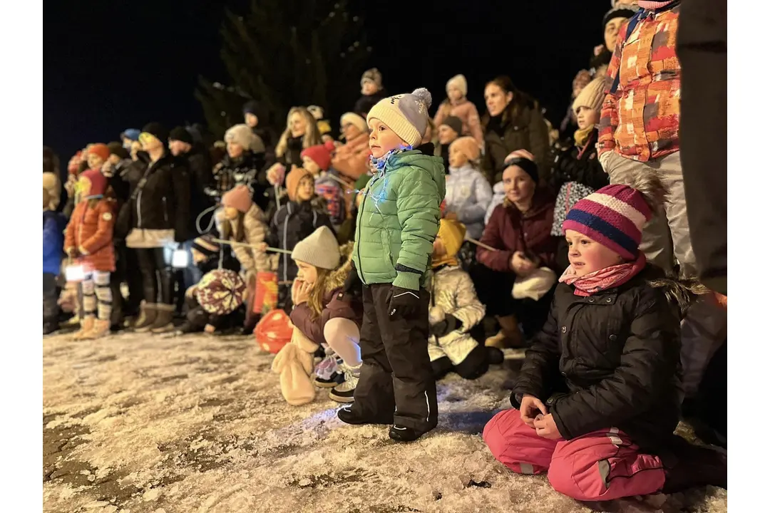 FOTO: Banská Bystrica zažila svoj lampiónový sprievod, foto 1