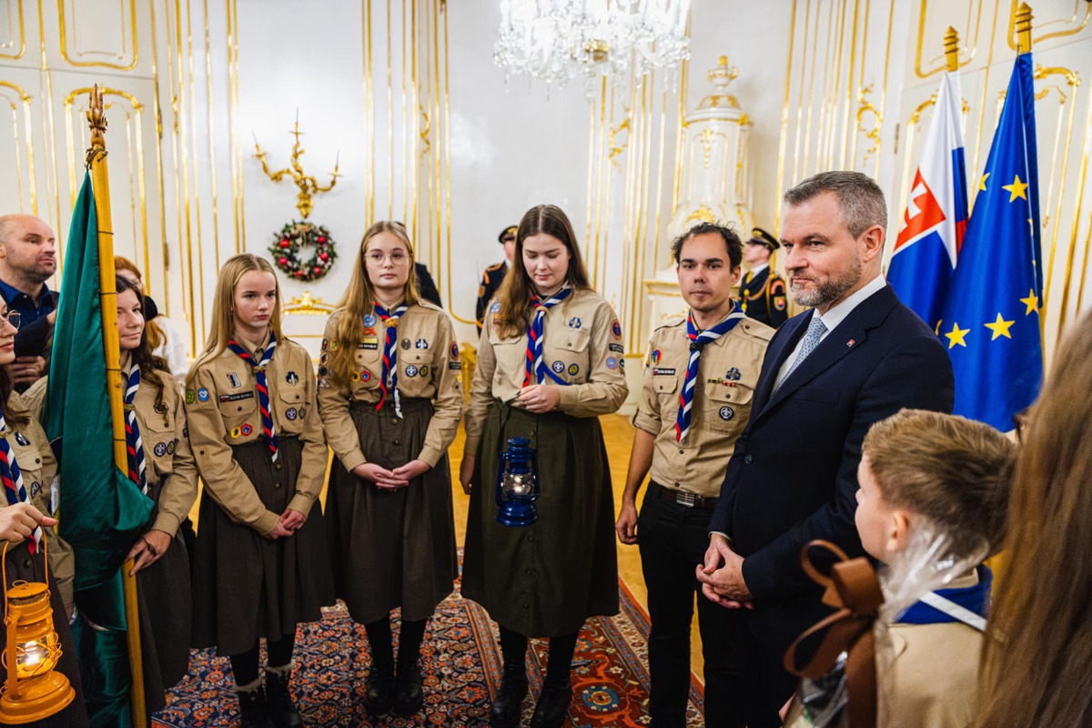 FOTO: Svetlo putovalo priamo do prezidentského paláca, foto 5