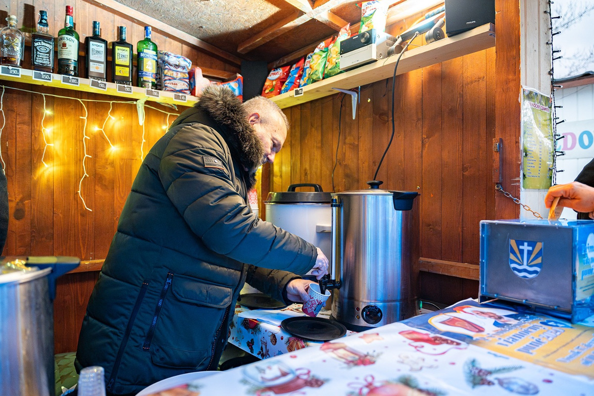 FOTO: Primátorský punč sa tešil veľkej návštevnosti, foto 5