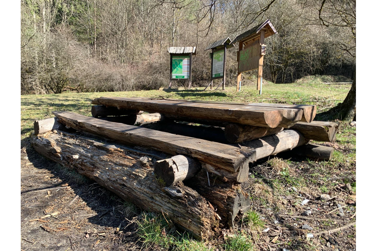 FOTO: V Sásovskej doline sa pracuje, obnovujú oddychový areál, foto 12