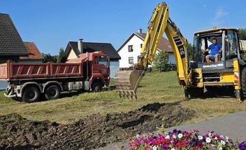 FOTO: Nová parkovacia plocha na Sliači